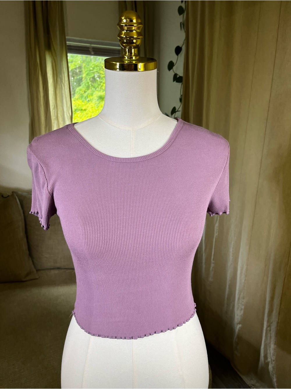 Women's Ribbed Crop Tee in Mauve - Short Sleeve Lettuce Hem rayon blend small